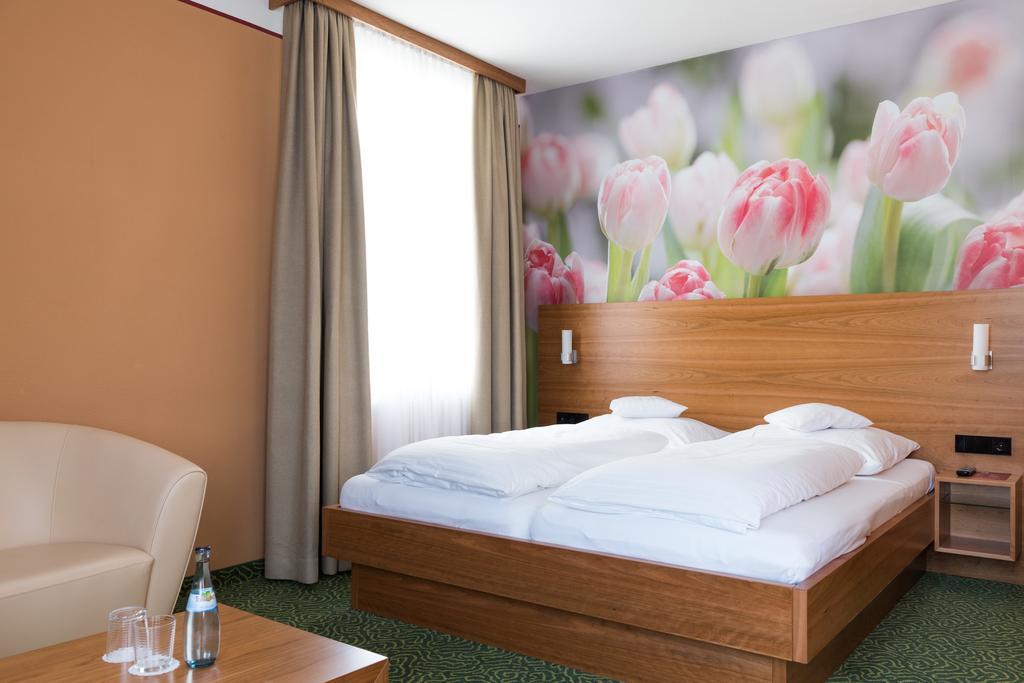 Buergerbraeu Hotel Uberlingen Bagian luar foto